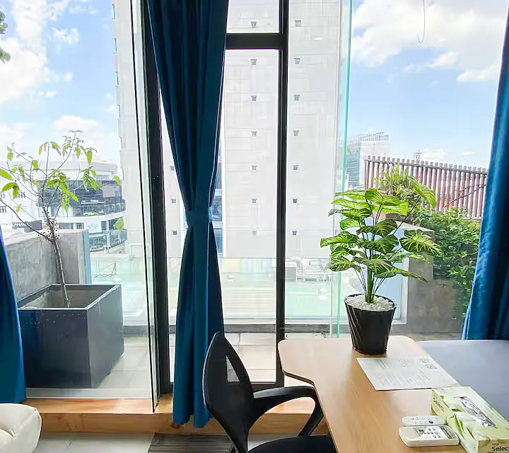 Balcony Room Fast Wifi & Laundry | 7 mins to Airpt - 5