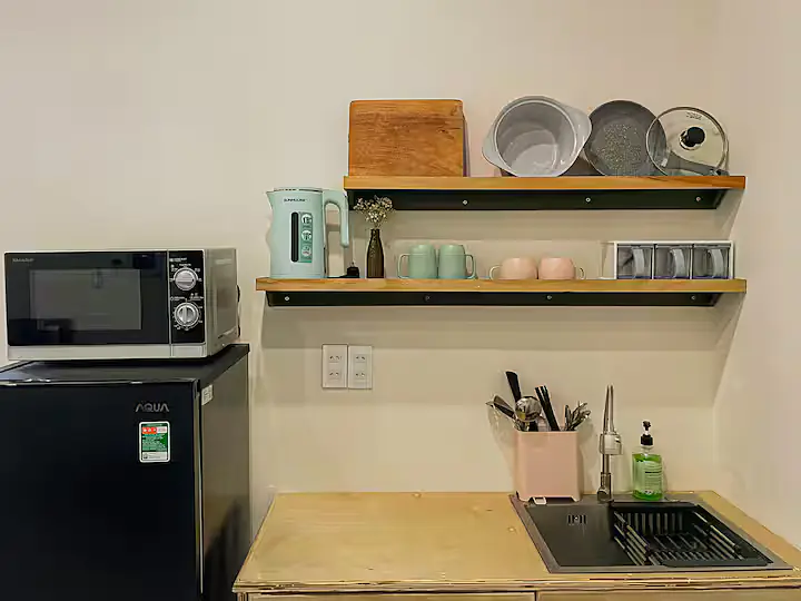 Tranquil studio near D1 & Airport | Free Laundry - 4