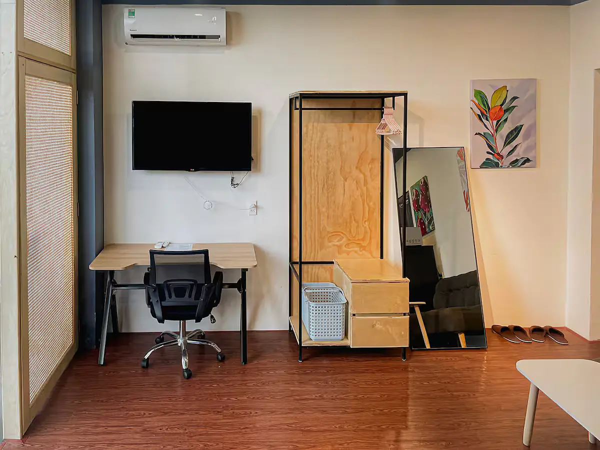 Studio near Airport & D1 | Free Coffee; Fast Wi-fi