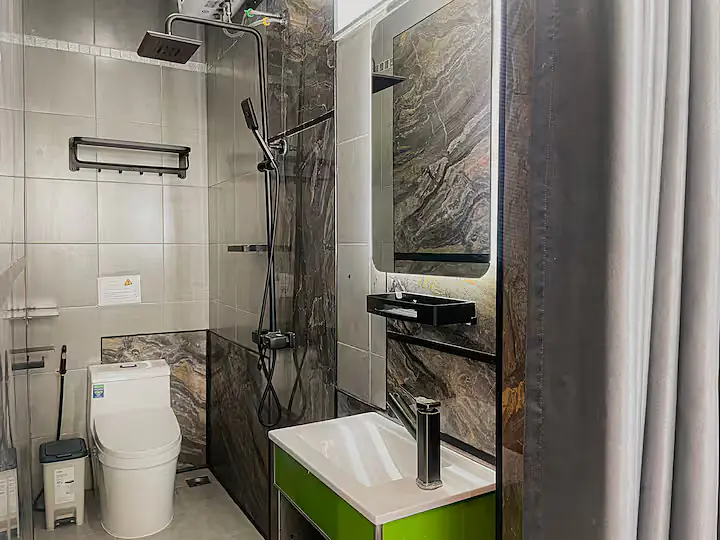 Studio near Airport & D1 | Free Coffee; Fast Wi-fi - 4
