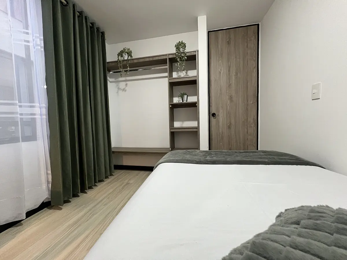 Botanical Garden Apartment N - 24