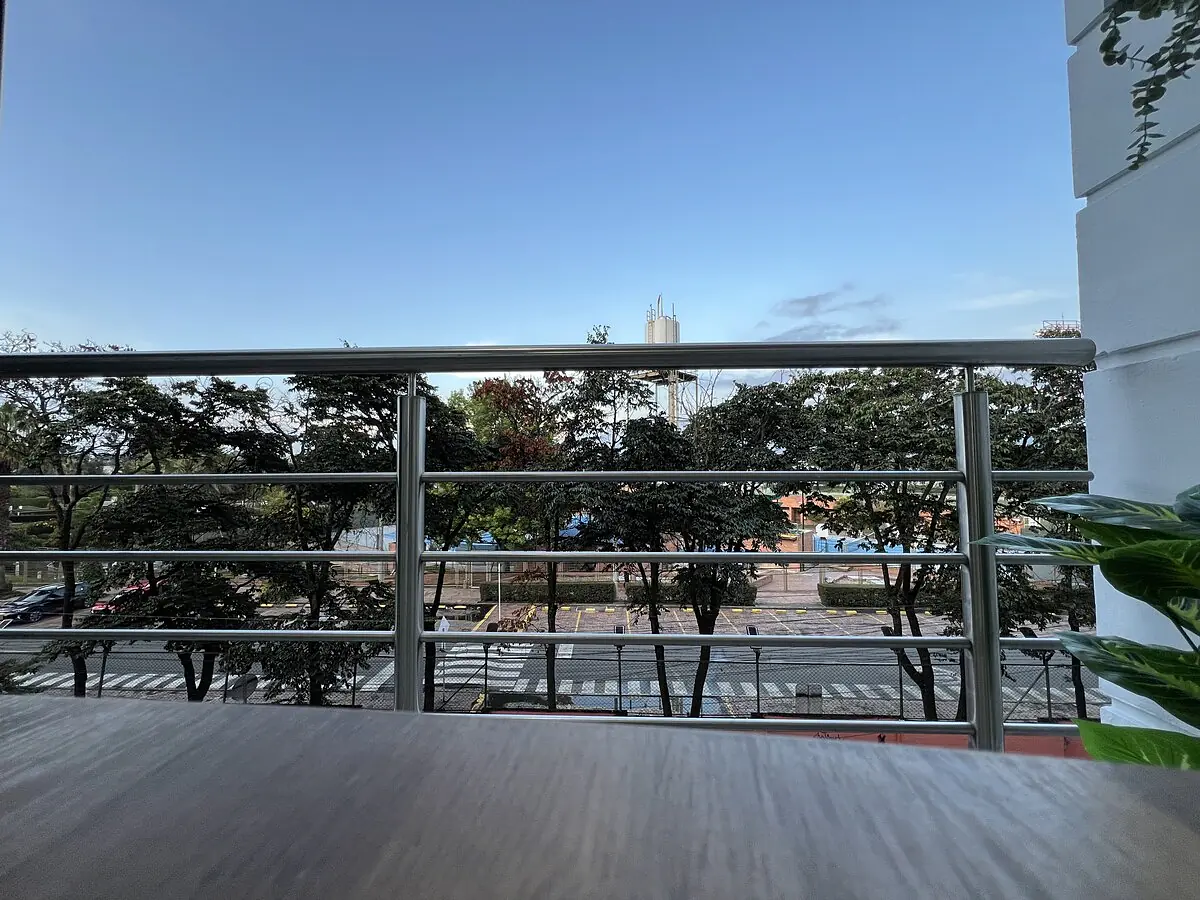 Botanical Garden Apartment N - 29
