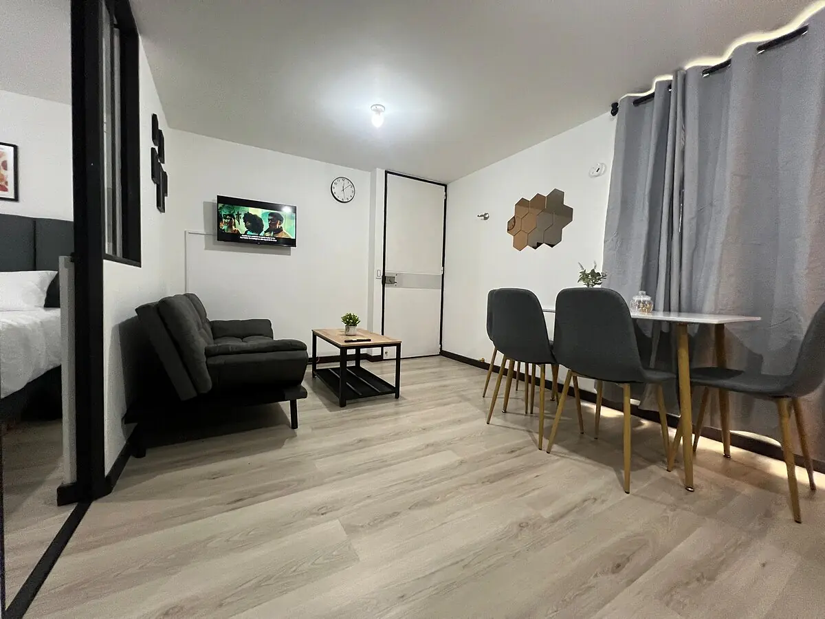 Botanical Garden Apartment I - 6