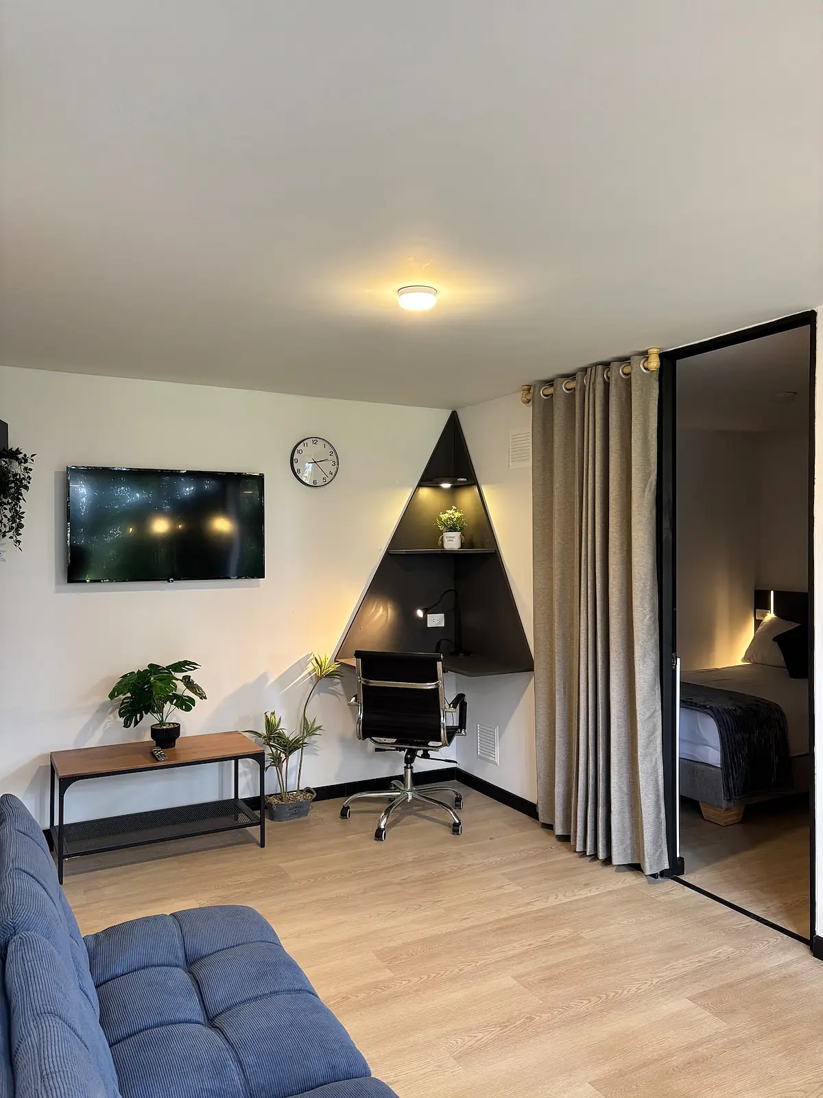 Botanical Garden Apartment S2