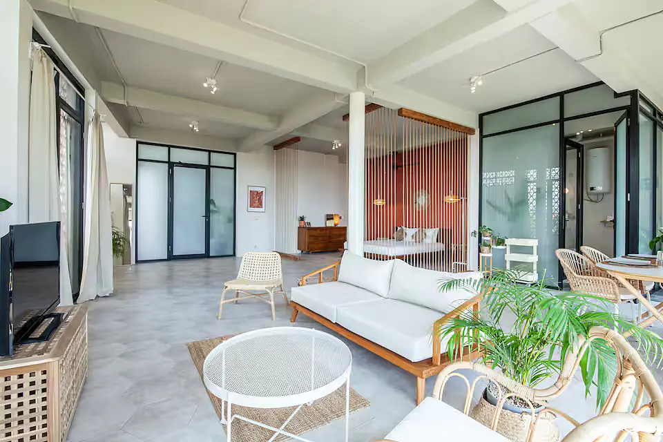 Chic Loft, in the heart of Canggu, near the beach - 2